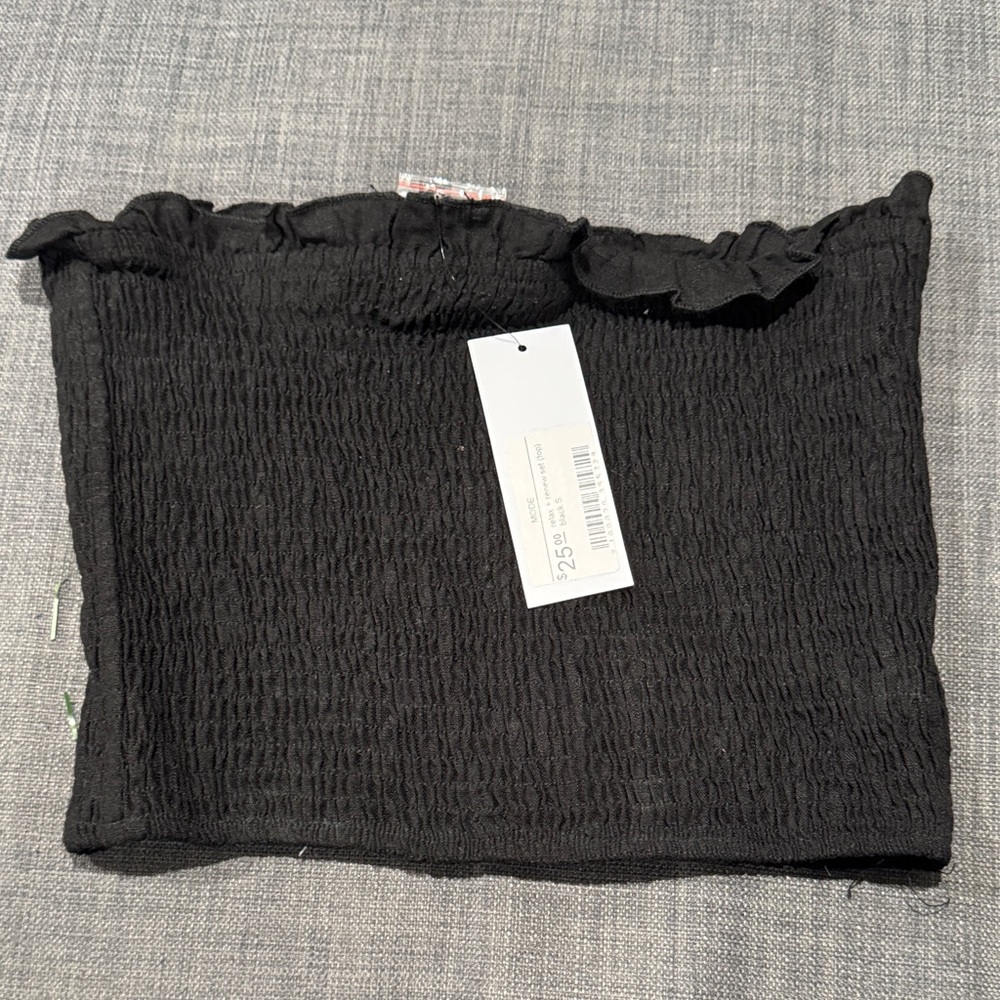 Aakaa Black Ruffled Crop Top